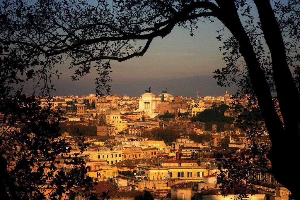 Over The Tiber Loft Рим Экстерьер фото